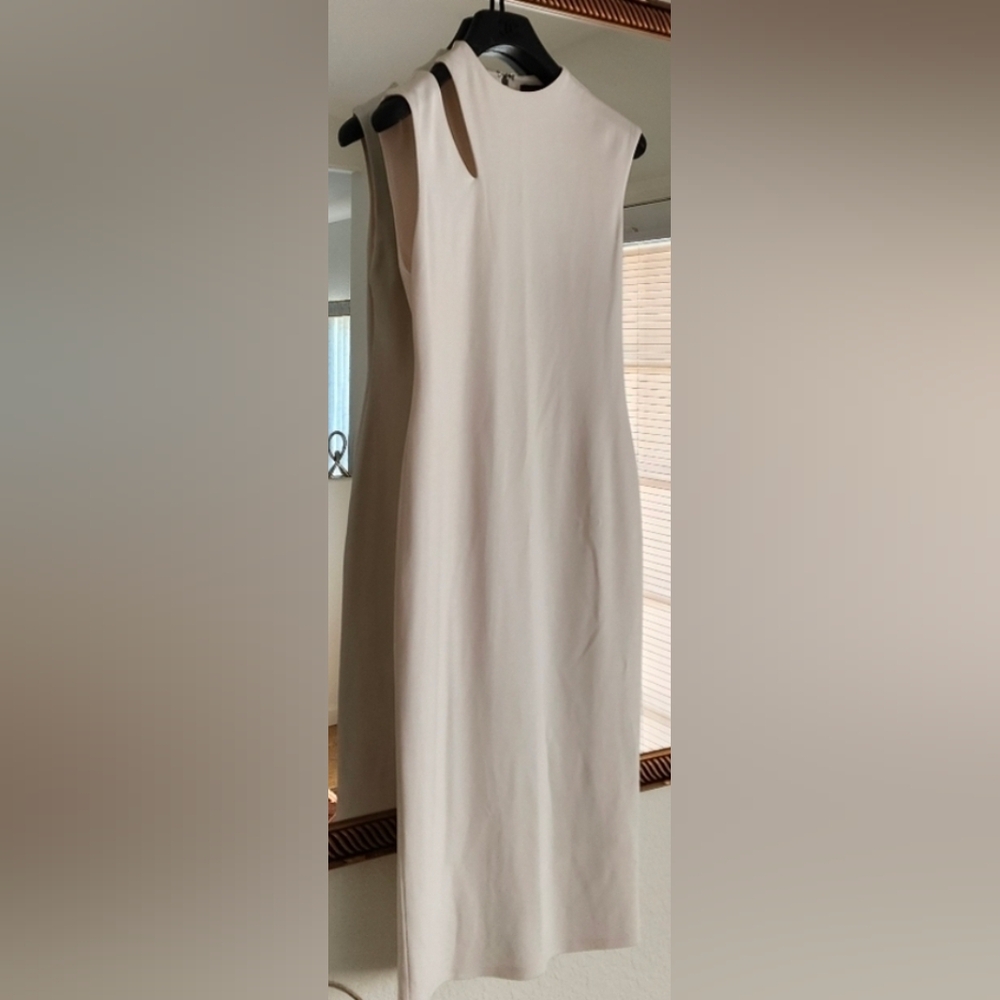 Alice + Olivia Dress